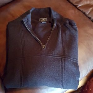 Dockers brand pullover half-zip long slv sweater.